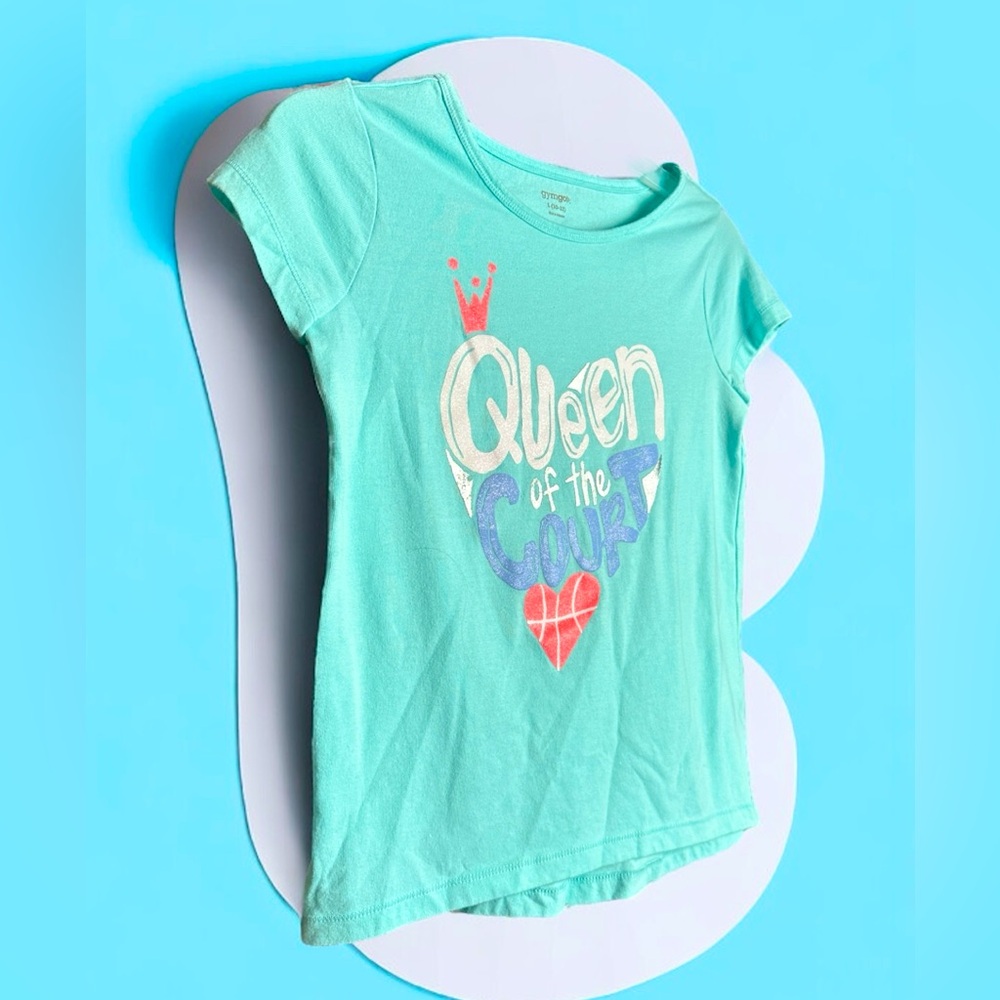4for$20❗️GYMGO | “Queen of the Courts” Basketball Short Sleeve Tee | L (10-12)
